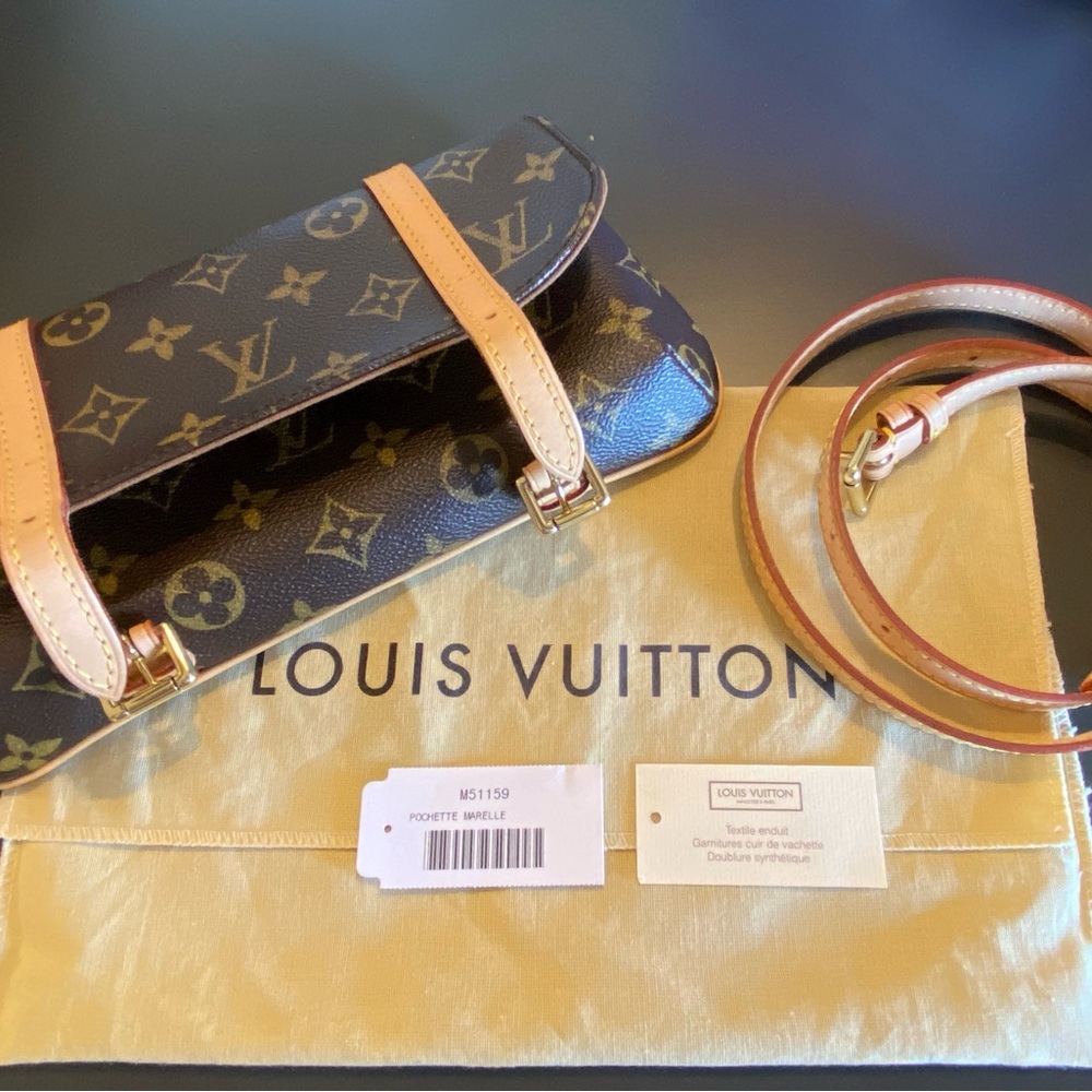 SOLD ON EBAY Authentic Louis Vuitton Pochette Marelle Bum/Beltbag - Exc. Cond.